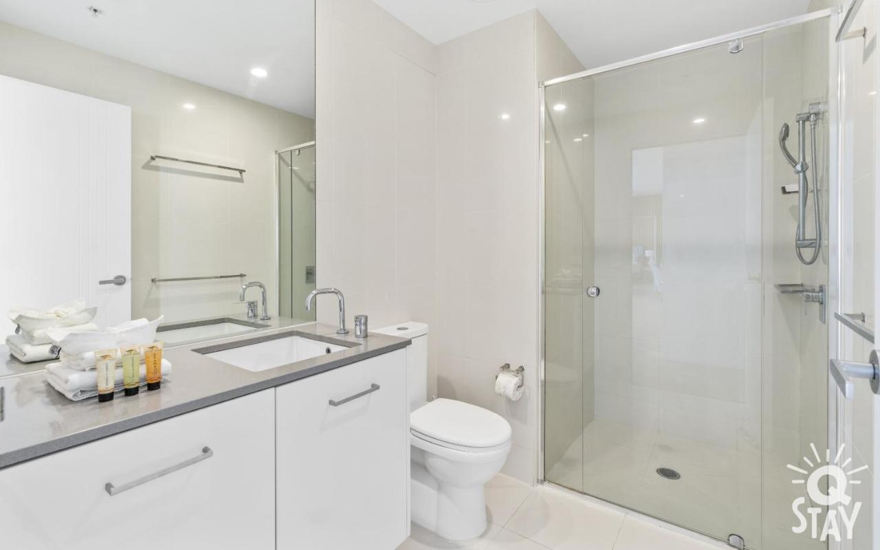 Circle On Cavill By Vaun Aparthotel Gold Coast Bagian luar foto