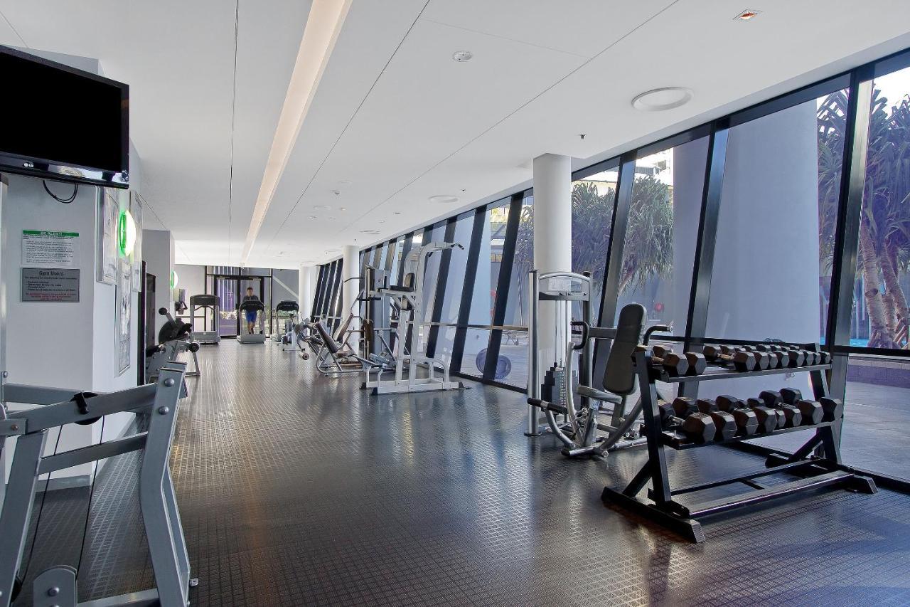 Circle On Cavill By Vaun Aparthotel Gold Coast Bagian luar foto