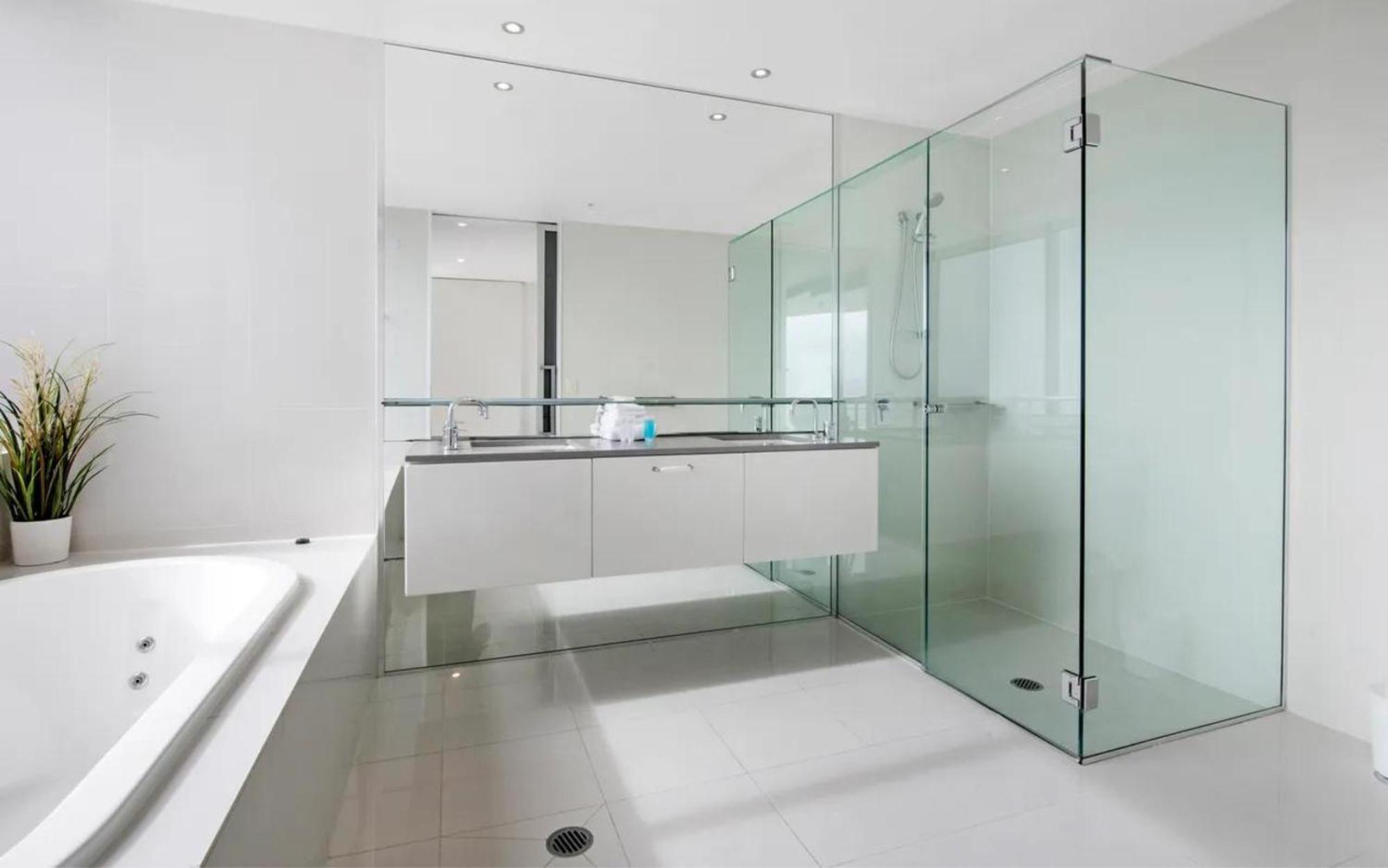 Circle On Cavill By Vaun Aparthotel Gold Coast Bagian luar foto