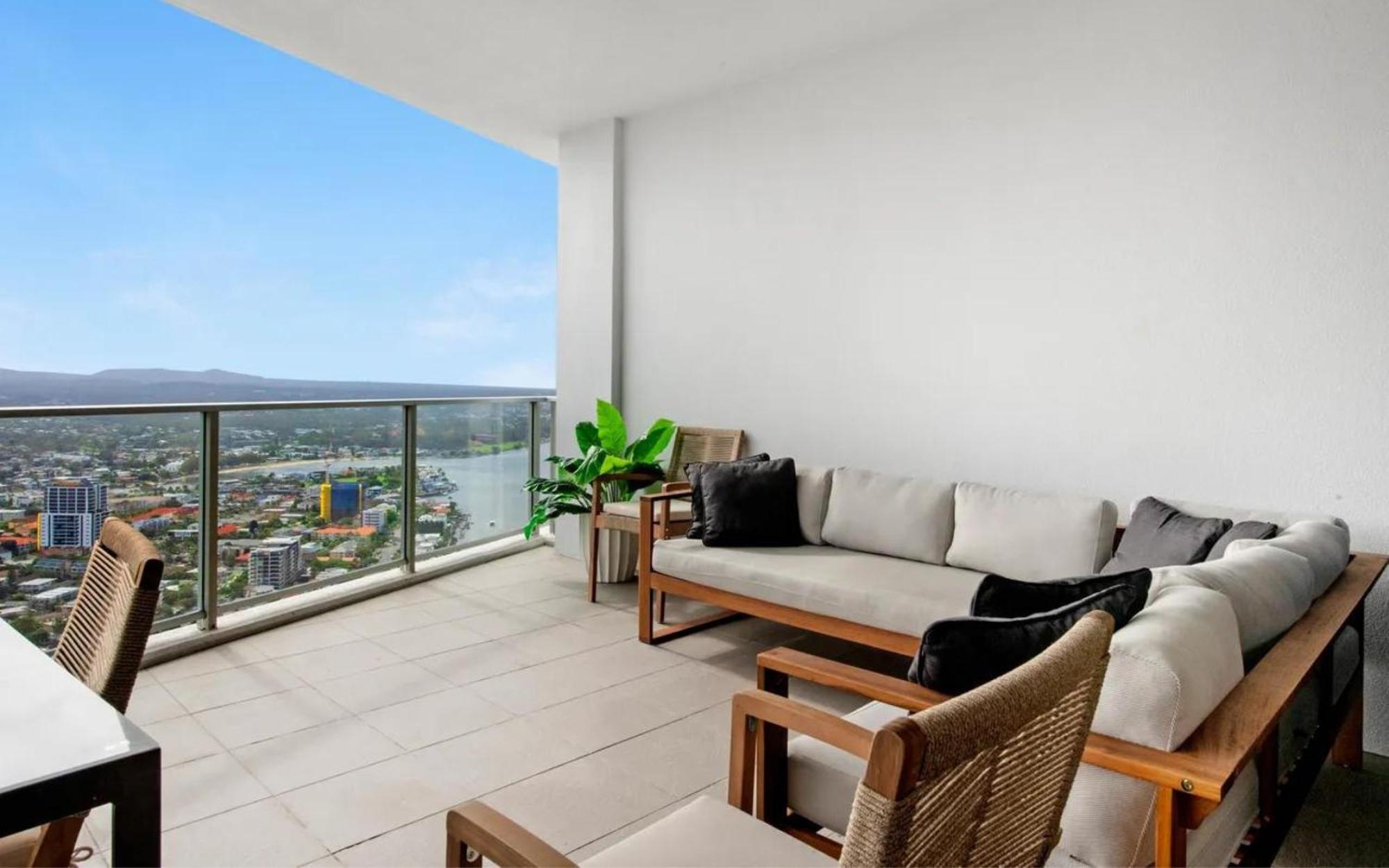 Circle On Cavill By Vaun Aparthotel Gold Coast Bagian luar foto