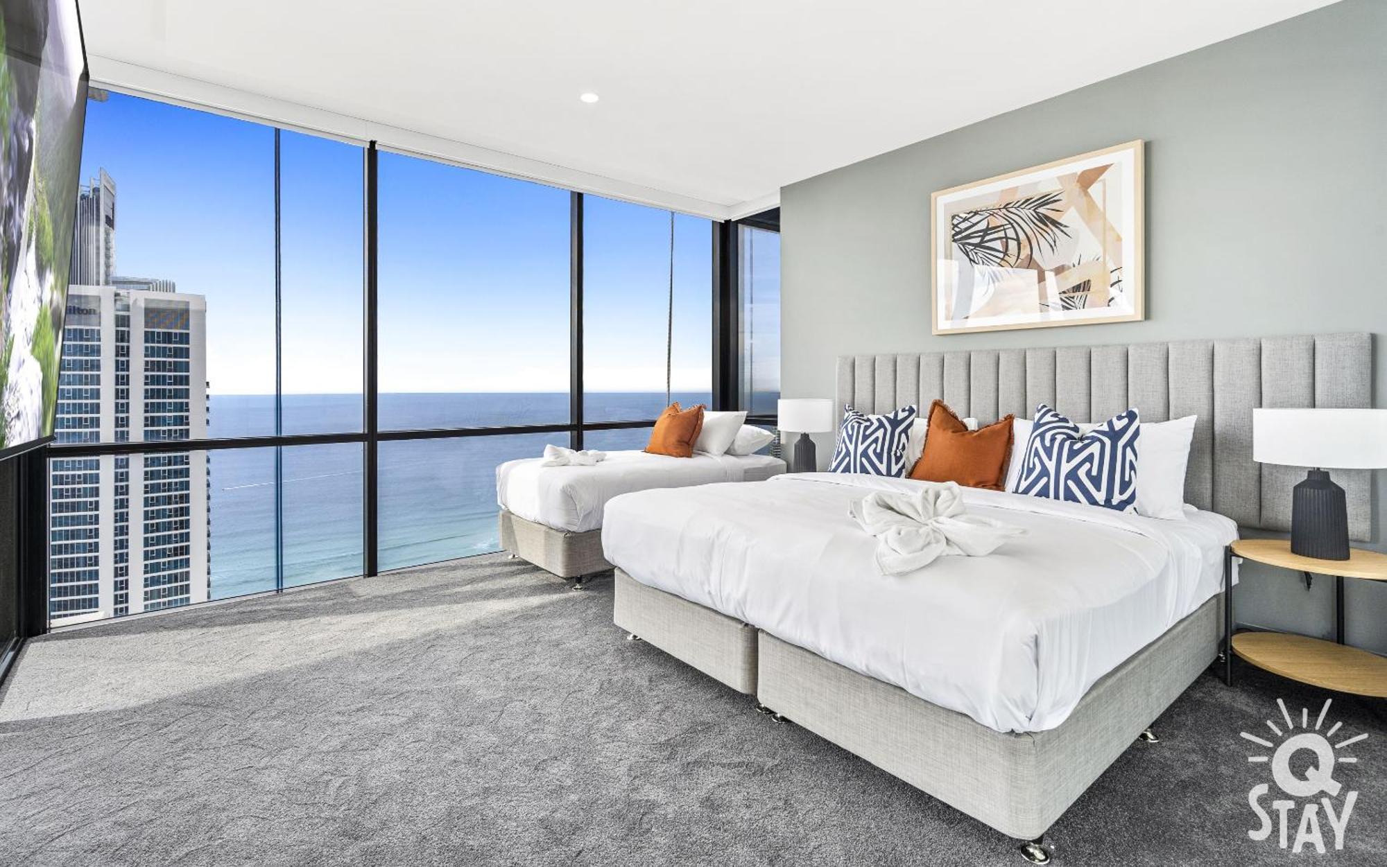 Circle On Cavill By Vaun Aparthotel Gold Coast Bagian luar foto