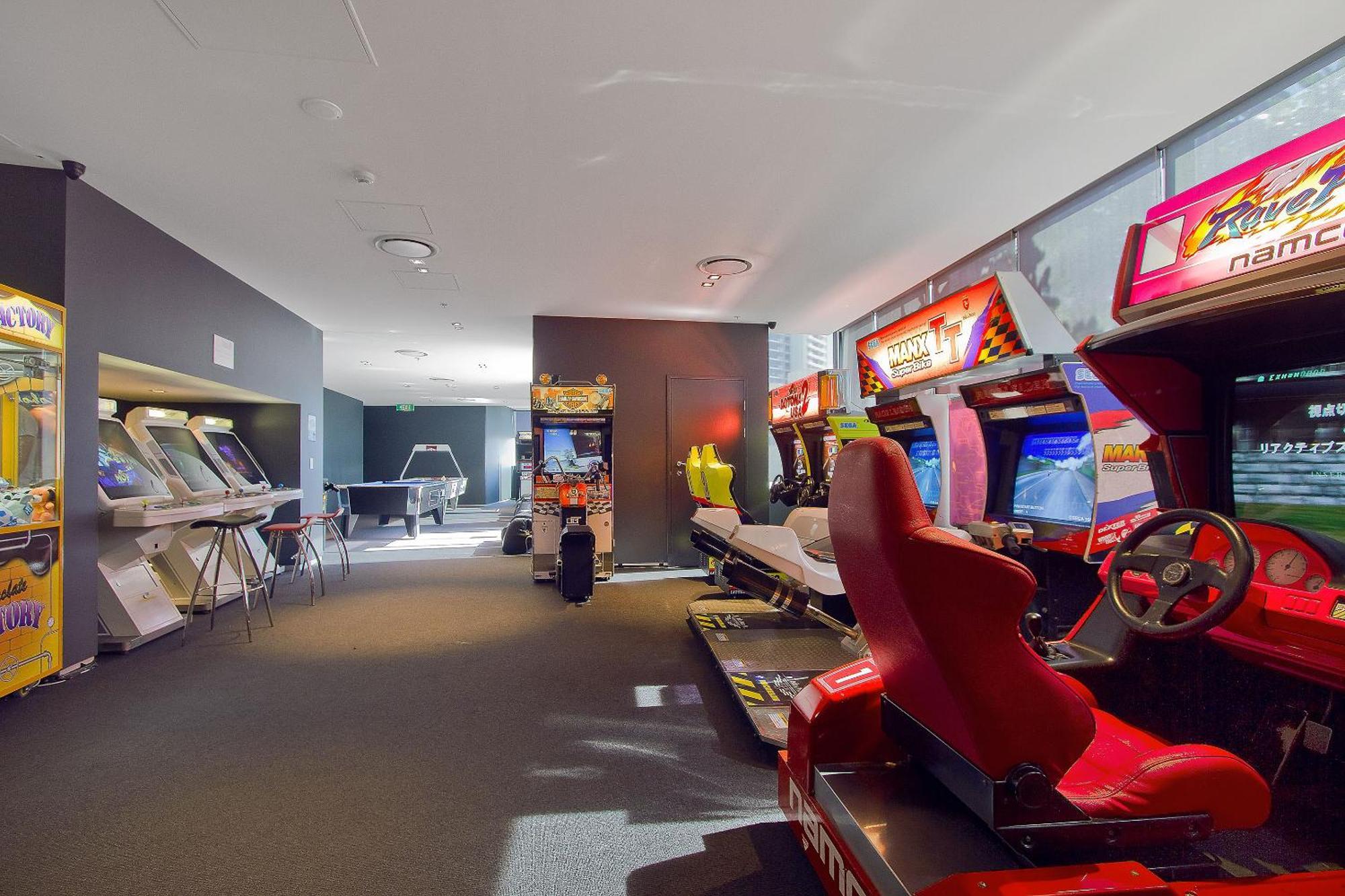 Circle On Cavill By Vaun Aparthotel Gold Coast Bagian luar foto